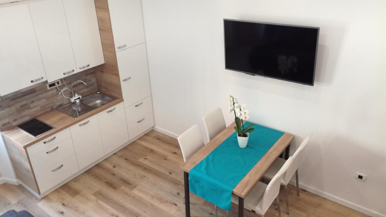 Apartmaji Apollonio Izola Exteriör bild